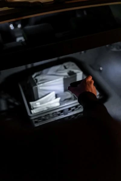 Osram LEDambient LED Lampe Kofferraumbeleuchtung Trunk Light - LEDINT106 – Bild 2